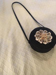 Sac rond en rotin noir avec coquilles naturelles, fabriqué au Vietnam, livraison gratuite - Product Image 5