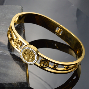dazzling hollow life‑tree carving zircon embellished sleek bulk personnalisé 18k gold plated stainless steel <b>bangle</b> <b>bracelet</b> - Product Image 4