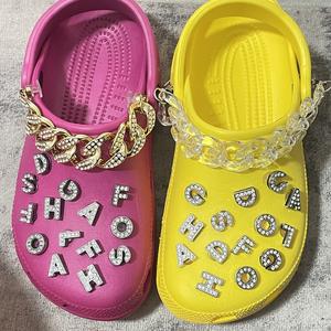 Calzature personalizzate 2022 New Trend clog charm soft PVC clog Gibz abbellimenti personalizzati logo style color strass tipo di lettera - Product Image 1