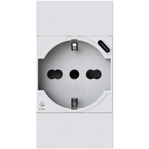 4 prises murales Schuko P40 avec port USB Type C 3.0A, plastique blanc, mise à la terre standard, 230V - Product Image 1