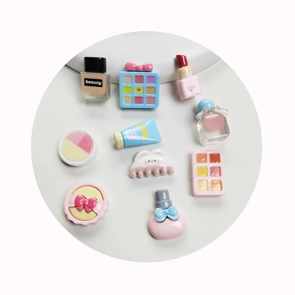 Simulation résine cosmétiques maison de poupée jouets mélange rouge à lèvres vernis à ongles Miniature dos plat Cabochon pour enfants