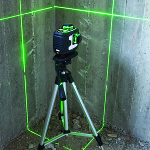 คาโปร คาป884จี #   ระดับเลเซอร์หมุนได้ 4D XTRA 360 องศา แสงสีเขียว PROLASER สำหรับงานอุตสาหกรรมและงาน DIY ใช้พลังงานจากแบตเตอรี่ลิเธียม ผลิตในอิตาลี - Product Image 2
