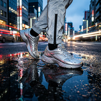 Zapatillas Deportivas Personalizadas Techwear, Transpirables, con Malla Metálica, Diseño Futurista, con Acentos Lineales, Plantilla EVA Acolchada y Reforzada