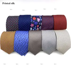 Cravates imprimées Gravata à motifs personnalisés pour hommes, cravates bleu clair drapées