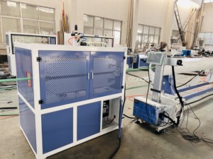 Imprimante laser <span class=keywords><strong>UV</strong></span> 5W/10W haute vitesse, refroidie par eau, facile à utiliser, machine d'impression <span class=keywords><strong>UV</strong></span> haute vitesse - Product Image 6