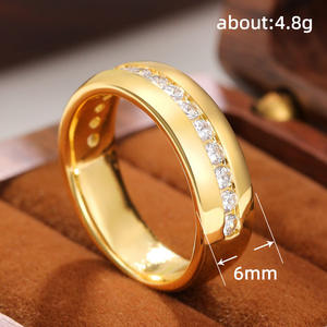 Anello da Donna Q211 in Oro Massiccio 18K con Diamanti Taglio a Pera Colore G Naturale, Fede Nuziale con Pietre Laterali - Product Image 5