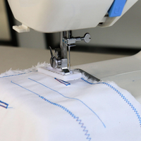 Vente chaude multi-fonction de machine à coudre domestique surjeteuse HK-1212