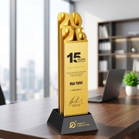 Trophée personnalisé en métal et cristal 2026 avec base noire - Récompense pour anniversaire de 5/10/15 ans, reconnaissance de loyauté des employés