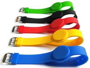 Tùy chỉnh in ấn 13.56MHz NFC Silicone trẻ em theo dõi RFID dây đeo cổ tay cho khách sạn thẻ kinh doanh thành viên thẻ thanh toán sử dụng - Product Image 5