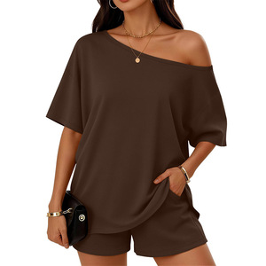 Ensemble 2 pièces pour femmes, haut à col asymétrique et short, couleur unie, décontracté, street fashionista, Smlxlxxl - Product Image 4