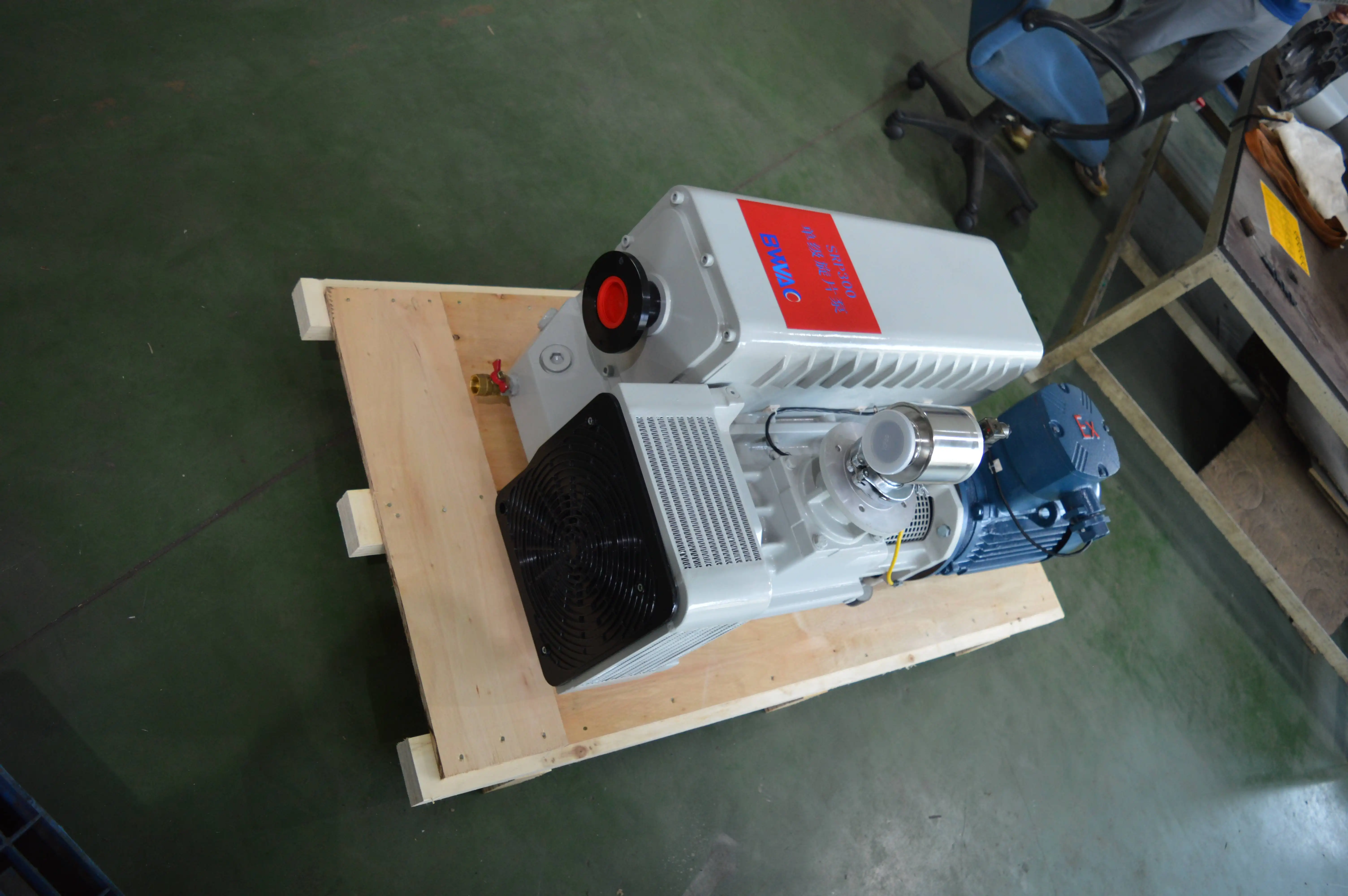 SRP-300 Portable 7.5Kw Single-Stage Vane Pump Stronger Vapor Extraction Ability BWVAC