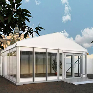 Carpa para Eventos de Verano de Alta Resistencia de 10x50m, Paredes de Vidrio, Cubierta de PVC Resistente a los Rayos UV, Impermeable, Resistente al Viento de 100 km/h, Ignífuga - Product Image 1