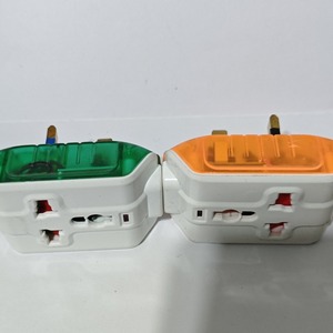 Adaptador de Viaje Todo en Uno con Enchufe para Reino Unido y UE, Puertos USB, 100-240V, Enchufe Universal, Material ABS - Product Image 5