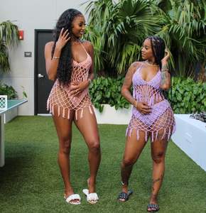 Traje <span class=keywords><strong>de</strong></span> <span class=keywords><strong>baño</strong></span> opaco color sólido bikini adornado con flecos <span class=keywords><strong>de</strong></span> ganchillo hecho a mano - Product Image 3