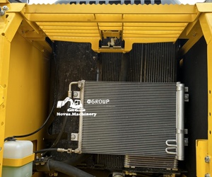 Excavadora de cadenas usada Komatsu PC220 22T con sistema hidráulico confiable y motor potente para movimiento de tierras en construcción pesada - Product Image 6