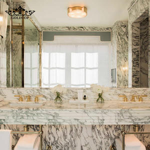 Dalles de marbre Arabescato GOLDTOP pour le projet hôtelier de luxe Fouquets New York, plans de toilette et carreaux muraux - Product Image 3