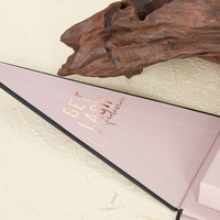 Boîte cadeau magnétique pyramide personnalisée avec insertion Emballage rigide de luxe pour bijoux, parfums et petits cadeaux