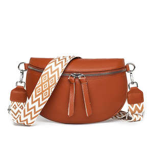 กระเป๋าสะพายข้างหนังลำลองแฟชั่นสำหรับผู้หญิง สไตล์สปอร์ตแฟชั่นใหม่ - Product Image 3