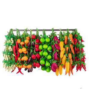 Décoration de restaurant de type restaurant chinois avec des fruits et des légumes artificiels suspendus en forme de guirlande - Product Image 1