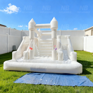 Château Gonflable Blanc de Luxe pour Mariage et Fêtes avec Toboggan – Location Commerciale - Product Image 5