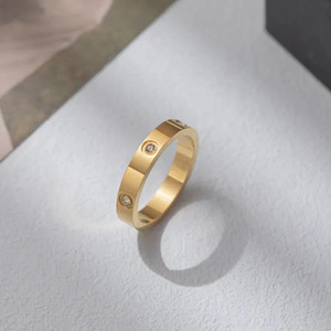 Anello Minimalista con Zirconi per Donne, Elegante Gioiello da Dito alla Moda - Product Image 2