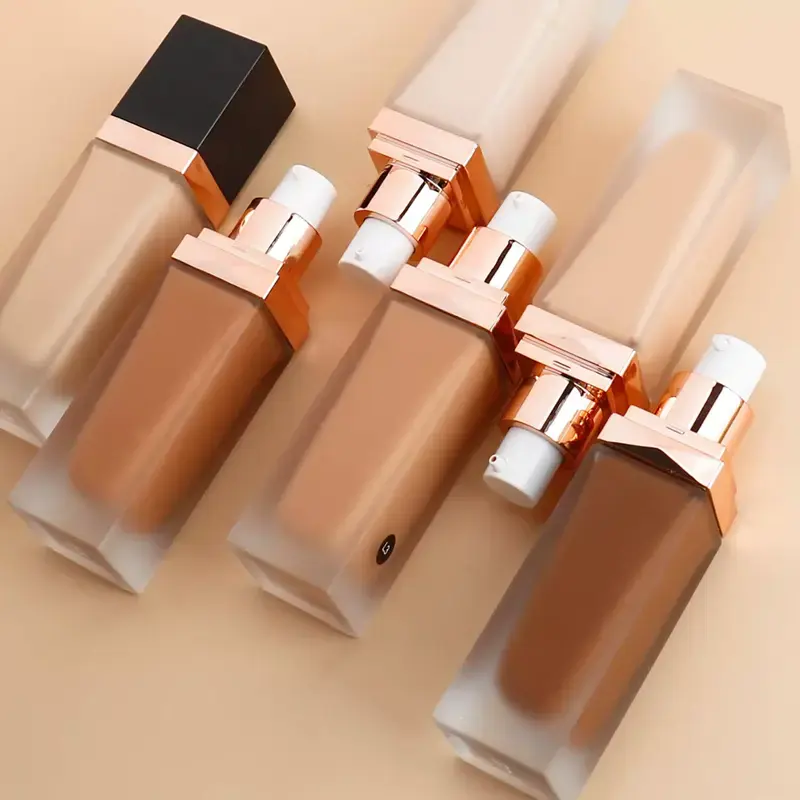 Wholesale No Logo Sweat Proof Luxury Bottle OEM Liquid Foundation Private Label Hydrating Waterproof Makeup Liquid Foundation