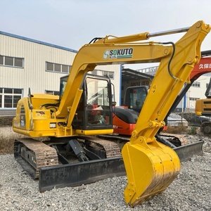 Excavadora Japonesa Original de 7 Toneladas, Excavadora Usada Komatsu PC70 con Pocas Horas de Uso, Adecuada para Pequeños Proyectos de Construcción - Product Image 1