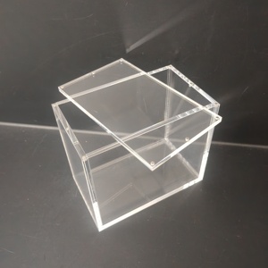 Boîte de protection en acrylique sur mesure pour cartes <span class=keywords><strong>Elite</strong></span> Trainer Box avec couvercle magnétique de haute qualité et fermeture personnalisée - Product Image 5