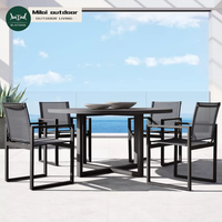 Ensemble de table et de chaises de jardin en aluminium moderne, résistant à l'eau, au soleil et aux intempéries