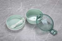 Boîte à lunch ronde portable en plastique à 2 étages avec couvercle et cuillère en plastique, micro-ondable et écologique pour adultes et enfants