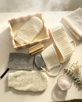 Coffrets cadeaux personnalisables pour le soin du corps avec accessoires de douche variés, emballage élégant pour les spas, les hôtels et les cadeaux de vacances
