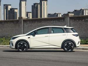BYD Dolphin Modello 2025 Edizione Fashion 420km, Sedile Elettrico, Auto Compatta Flessibile e Confortevole, Nuova e Usata - Product Image 3