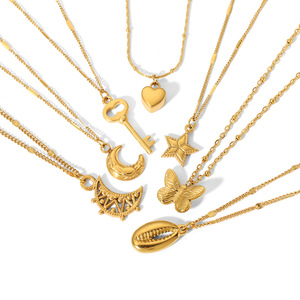 Collar con Colgante de Llave de Luna Estilo Europeo, Acero Inoxidable Chapado en Oro de 18K, Joyería de Moda Unisex para Regalo - Product Image 1