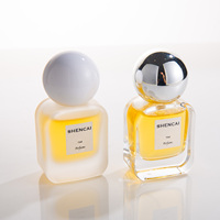 Flacon de parfum vaporisateur transparent en verre rectangulaire minimaliste et portable de 15 ml avec capuchon – Élégant et mignon