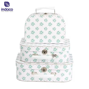 Boîte cadeau en carton blanc pur 2026, boîte à bagages simplifiée en papier avec poignée, vente en gros - Product Image 5