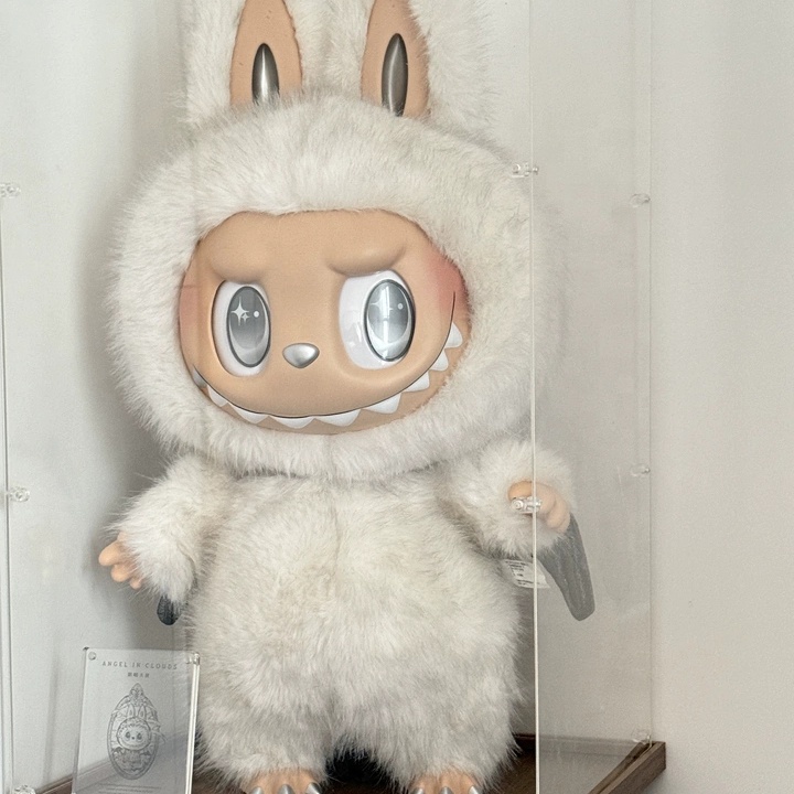 LABUBU ZIMOMO BIG ぬいぐるみ 白 色 LABUBU ZIMOMO BIG ぬいぐるみ 白 色 Pop Mart Labubu The
