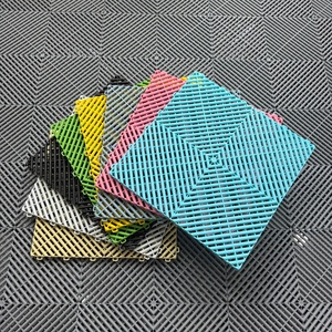 Piastrelle Modulari Incastrabili in Plastica Pavimentazione Rimovibile in Vinile per Design Industriale per Pavimenti di Showroom Auto - Product Image 6