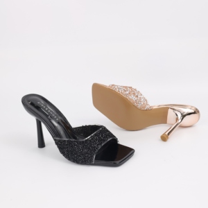 Nouvelles sandales d'été 2026 pour femmes, transparentes, à bout carré, ornées de strass, talons hauts scintillants à une bride en cristal - Product Image 2