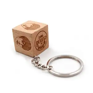 Dés Sculpture Logo porte-clés fabricant approvisionnement en bois écologique fer porte-clés bois porte-clés