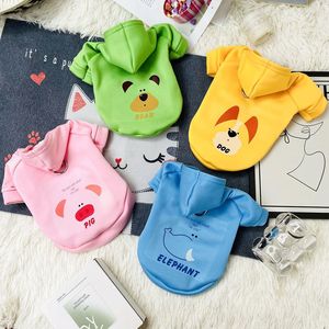 Sudadera con capucha de animales adorables para mascotas con hebilla para correa, para perros, para todas las estaciones, de poliéster, con diseños de cerdo rosa, elefante azul y oso verde - Product Image 2