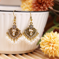 Vintage Indische Jhumka Ohrringe Set Bollywood Traditionelle Brautperlen Quasten Hängeohrringe Zigeuner Ethnischer Schmuck für Frauen