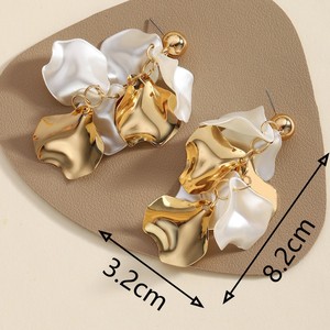 Nouvelles boucles d'oreilles pendantes personnalisées en alliage de perles, style européen et américain, tendance transfrontalière, pour femmes - Product Image 3