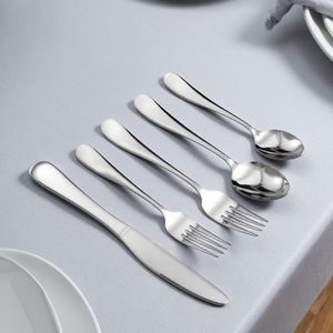 Ensemble <span class=keywords><strong>de</strong></span> couverts en acier inoxydable multi-usages pour diverses scènes <span class=keywords><strong>de</strong></span> repas, du plat principal au dessert-Couverts essentiels - Product Image 4