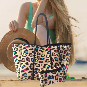 2023 sıcak satış özel tam baskı kadınlar seyahat çanta büyük Tote el çantası neopren bayanlar delikli bez plaj çantası