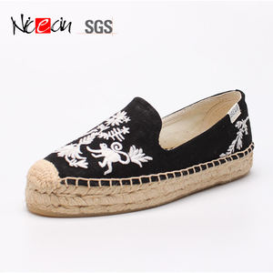Холщовые повседневные женские сандалии с вышивкой на заказ, женские модные туфли, холщовые Эспадрильи на плоской подошве - Product Image 3