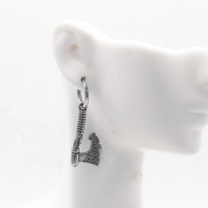 Pendientes de Hacha Vikinga, Joyería Punk Gótica de Guerrero, Mitología Nórdica, Pendientes de Aro con Hacha de Batalla para Hombre, Estilo Biker Rock, Regalo - Product Image 3