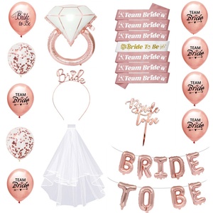 Accessori per Festa Nuziale: Fascia 'Bride to Be', Cerchietto da Sposa, Velo Nuziale, Palloncino in Alluminio, Bomboniere per Matrimonio - Product Image 1