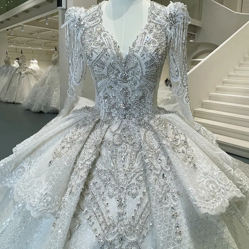 שמלת חתונה צרפתית באיכות גבוהה שמלת כלה בסגנון חדש סגנון ארמון כלה סופר תעשיית כבד יוקרה זנב גדול gt008