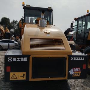 Cargadora de Ruedas Hidráulica MG XS223J - Motor y Bomba Diésel Nuevos y Usados Hechos en China para Proyectos de Compactación de Carreteras/Autopistas - Product Image 3