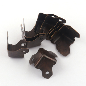 Ángulo <span class=keywords><strong>de</strong></span> envoltura Esquina <span class=keywords><strong>de</strong></span> metal <span class=keywords><strong>de</strong></span> joyería Caja <span class=keywords><strong>de</strong></span> madera/bolso Accesorios <span class=keywords><strong>de</strong></span> hardware - Product Image 4